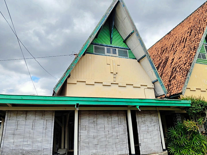 Rumah Pahlawan Nasional yang juga rektor pertama Universitas Gadjah Mada (UGM) Prof Dr Sardjito yang berada di Jalan Cik di Tiro, Terban, Kemantren Gondokusuman, Kota Yogyakarta dijual, Rabu (13/5/2026). Foto: Panji/kumparan