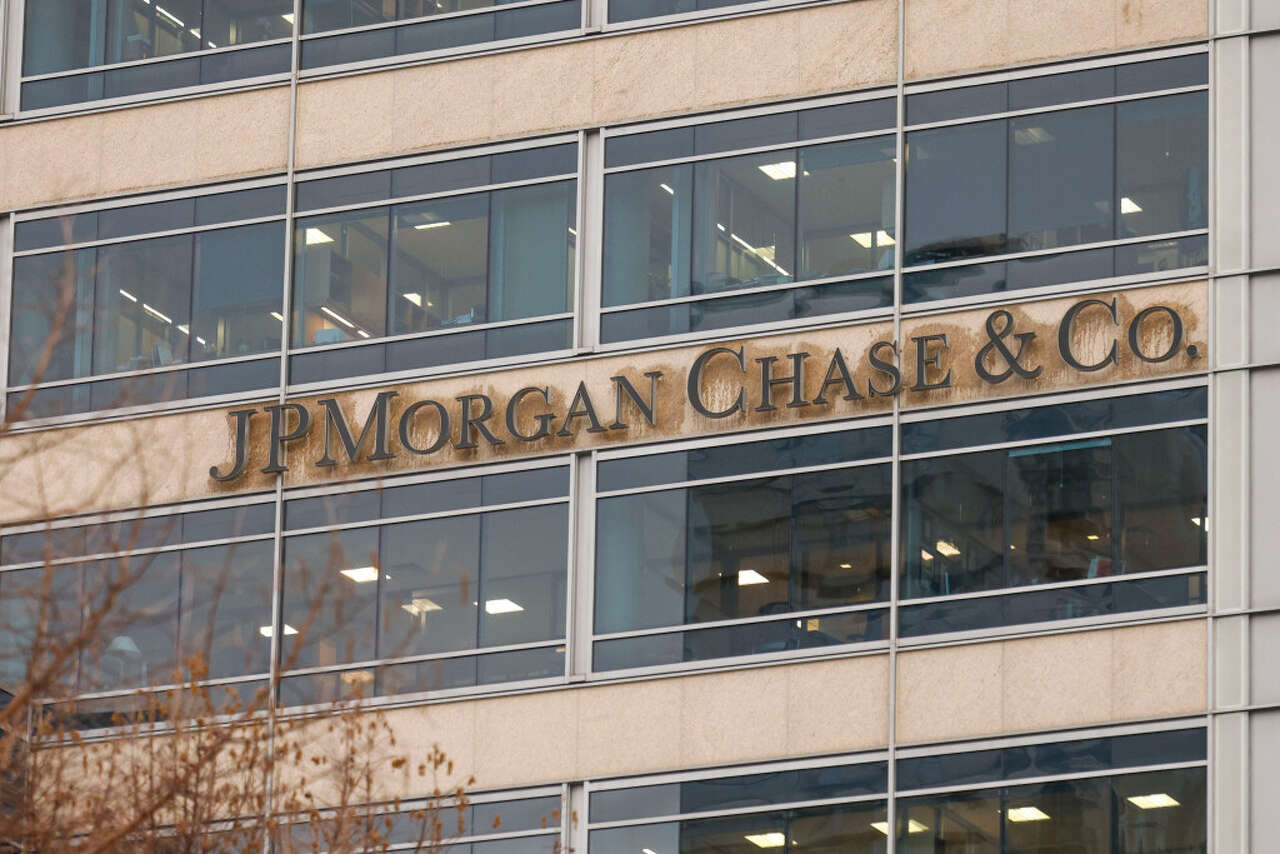 Q&A: JPMorgan leaders talk selling Scotiabank on Dallas, the AI boom ...