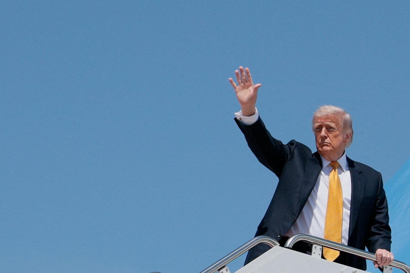 Elon Musk, Tim Cook, Jensen Huang... Donald Trump débarque en Chine ...