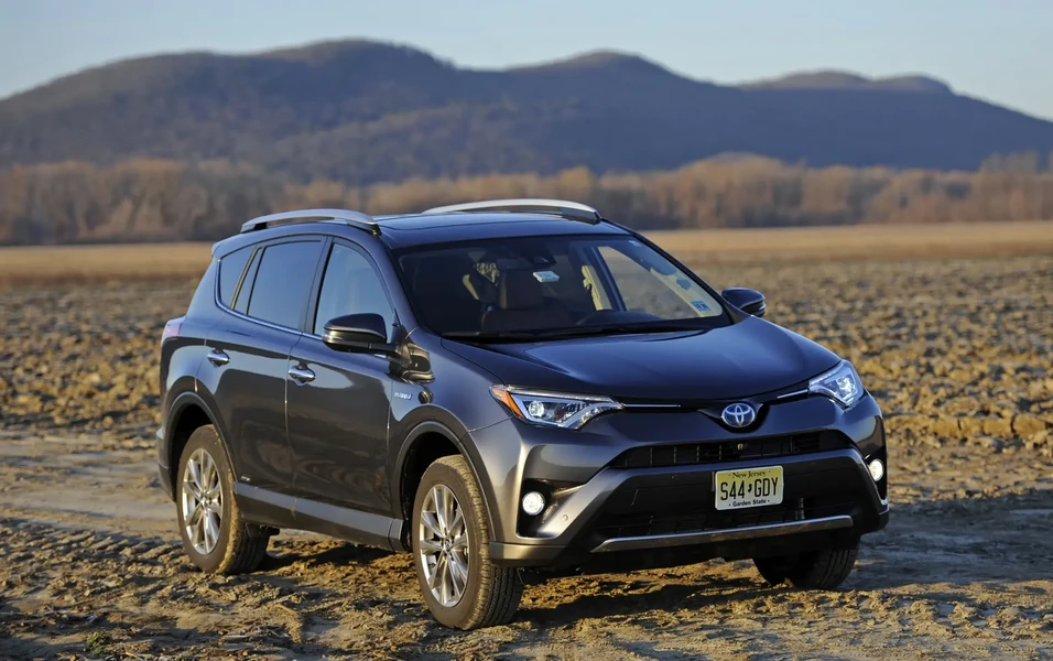 Mechanic names 14 SUVs with low upkeep past 100K miles