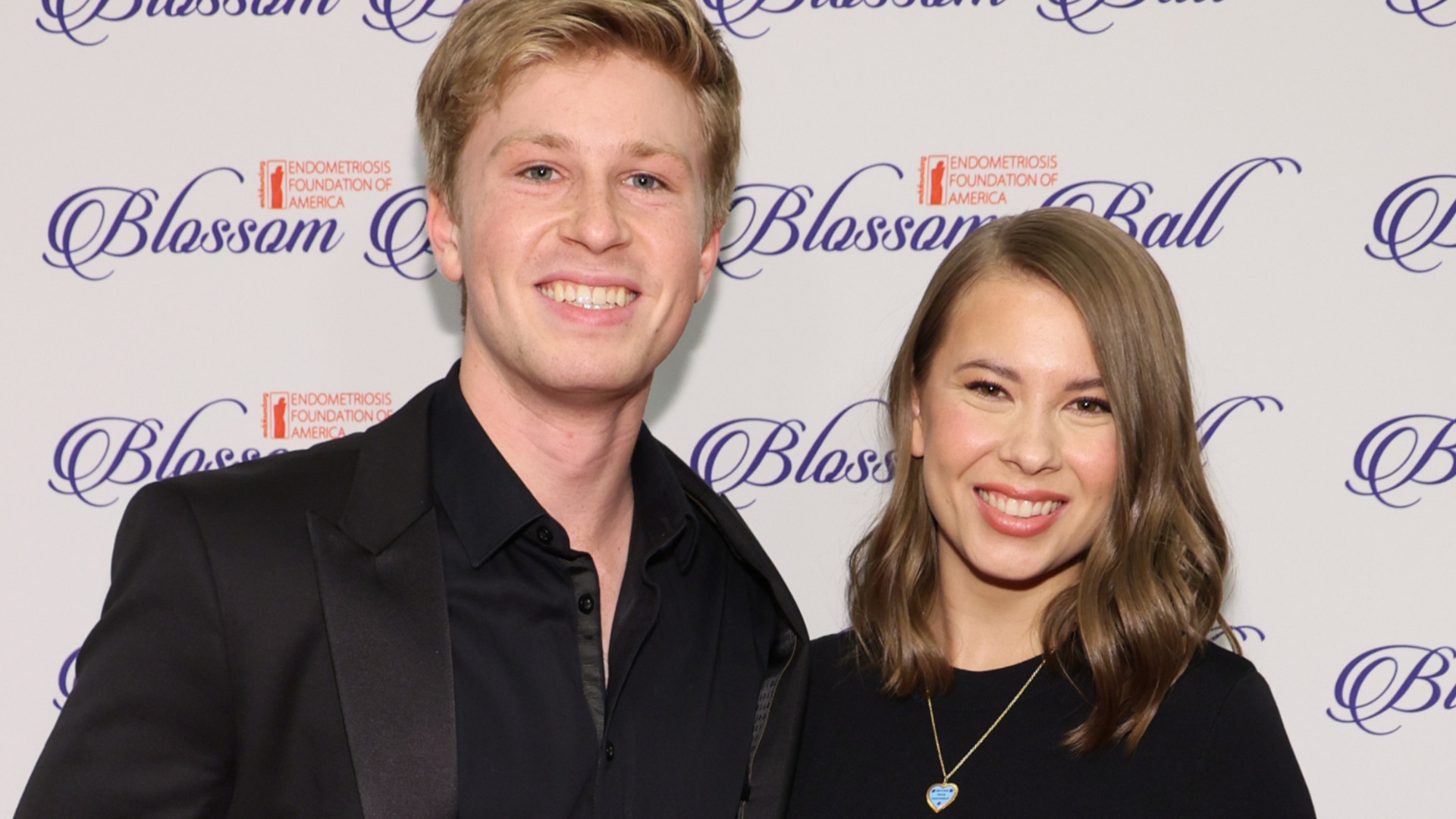 Robert Irwin celebra la valentía de la hermana Bindi durante su ...