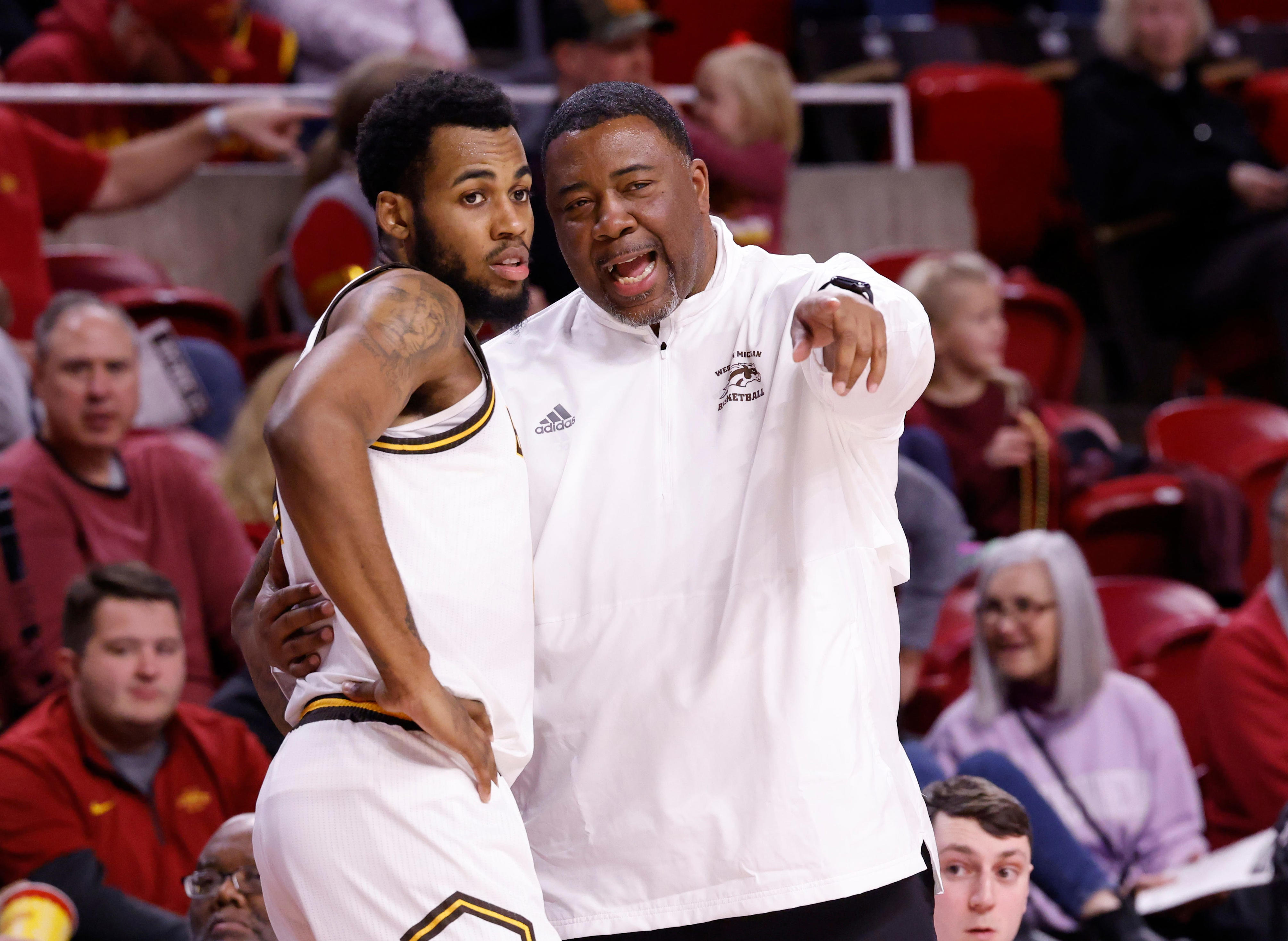 Basketball coach DJ Stephens is back in Big Ten, not at Michigan State