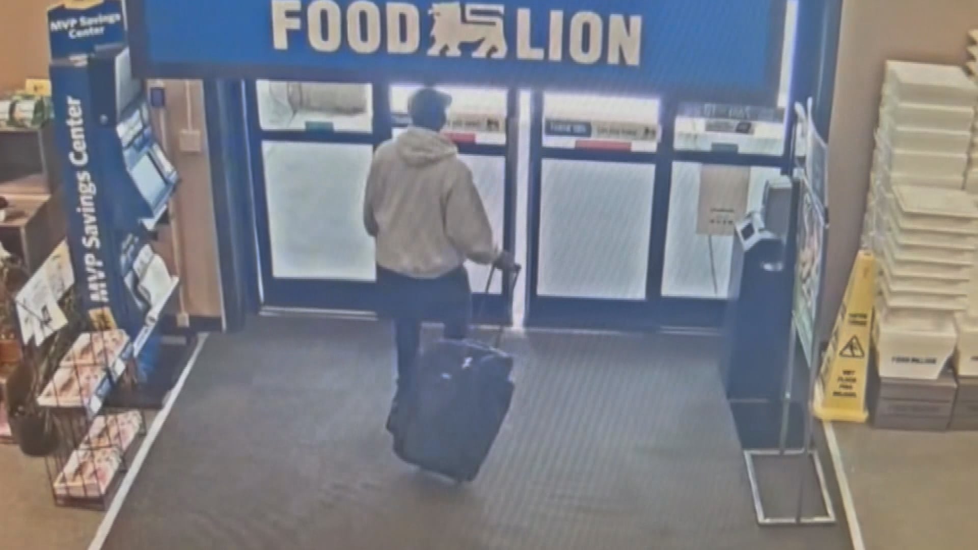 Man accused of stealing meat from multiple Food Lion stores in Charlotte