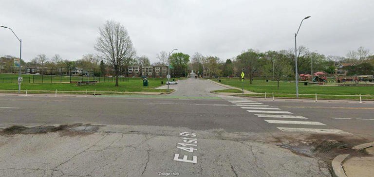 Man dies after being stabbed overnight in Kansas City's Gillham Park