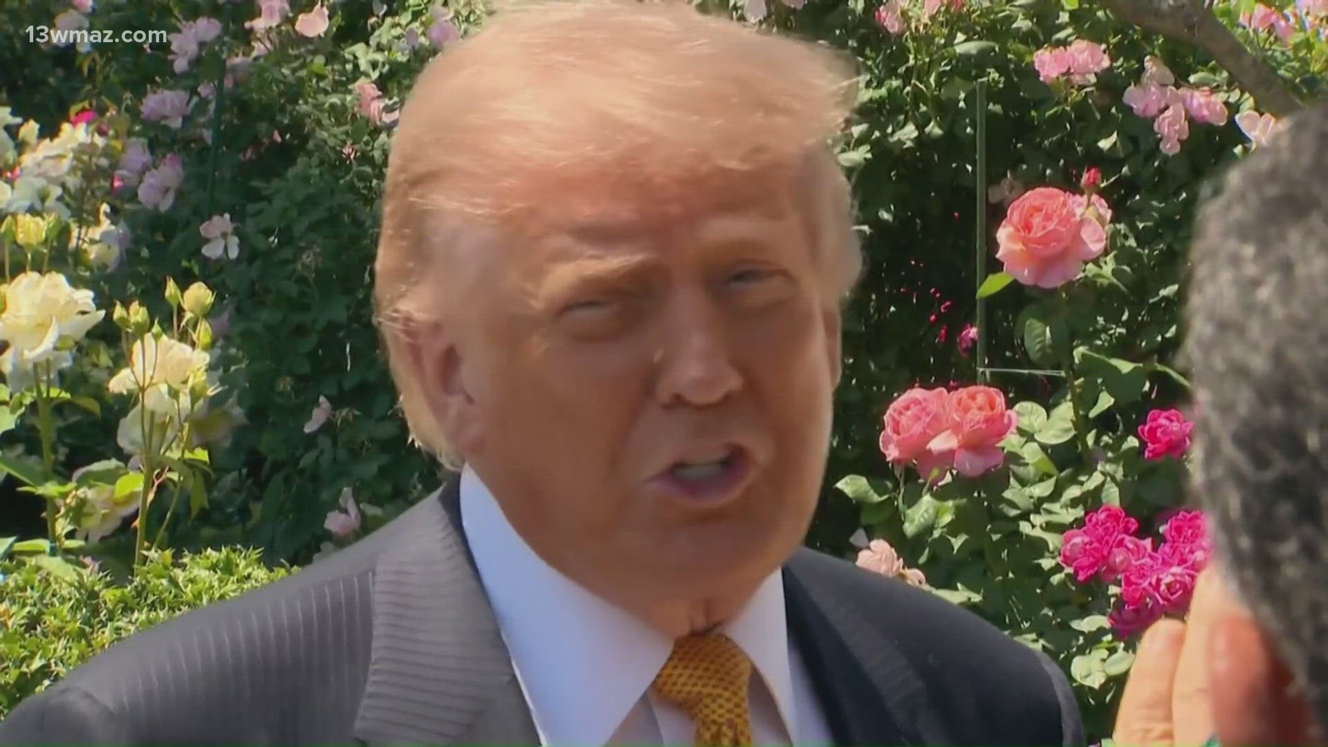 President Trump arrives in Beijing for summit with Xi Jinping to talk ...