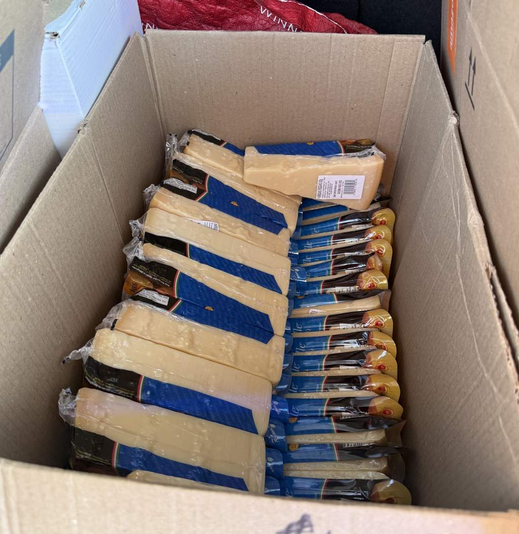 Ontario man caught with $1.5K in cheese, chocolate ran retail theft ...