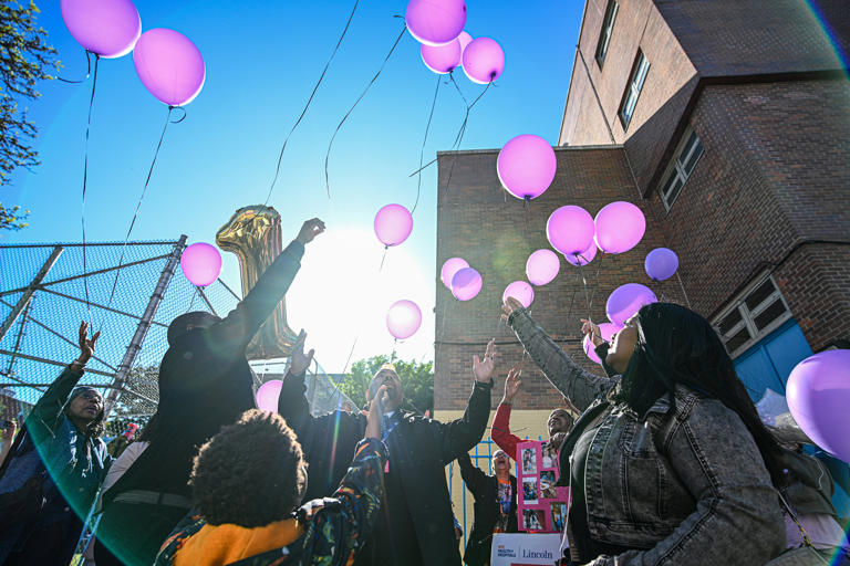 Family of murdered 16-year-old Bronx school girl calls for street to be ...