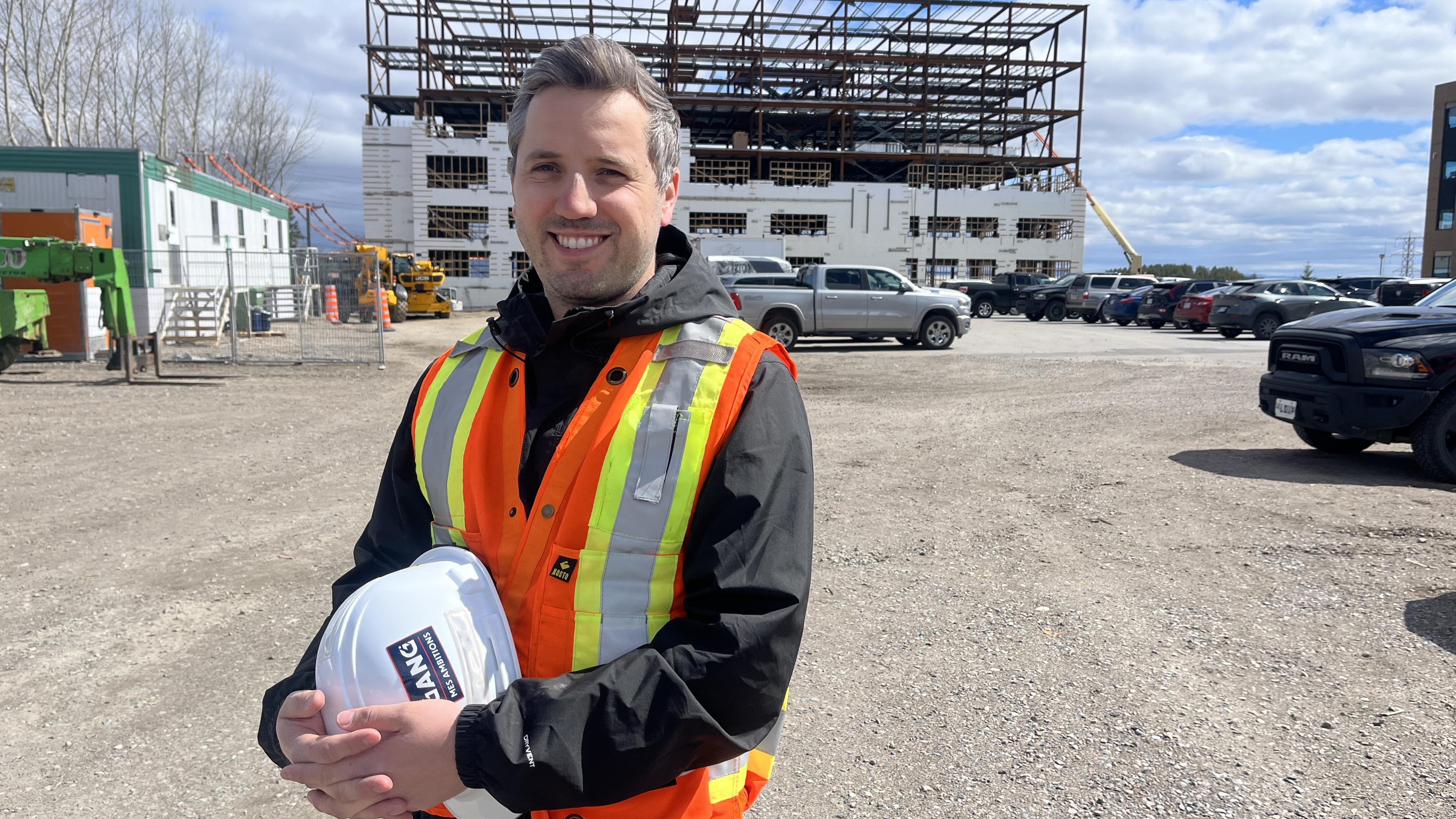 Un immeuble commercial de 20 à 25 M$ en construction à Chicoutimi