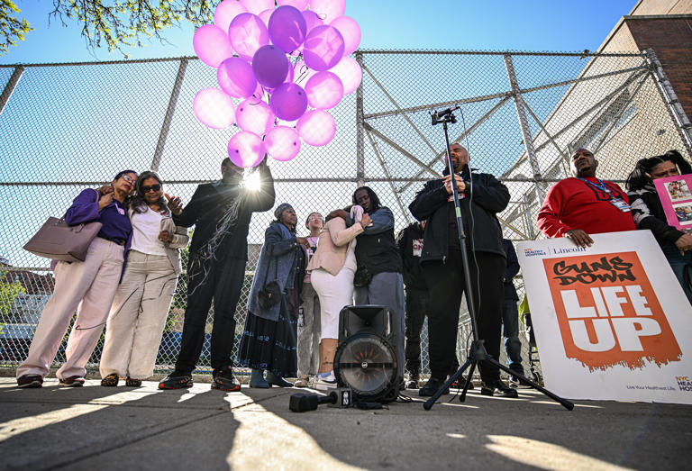 Family of murdered 16-year-old Bronx school girl calls for street to be ...