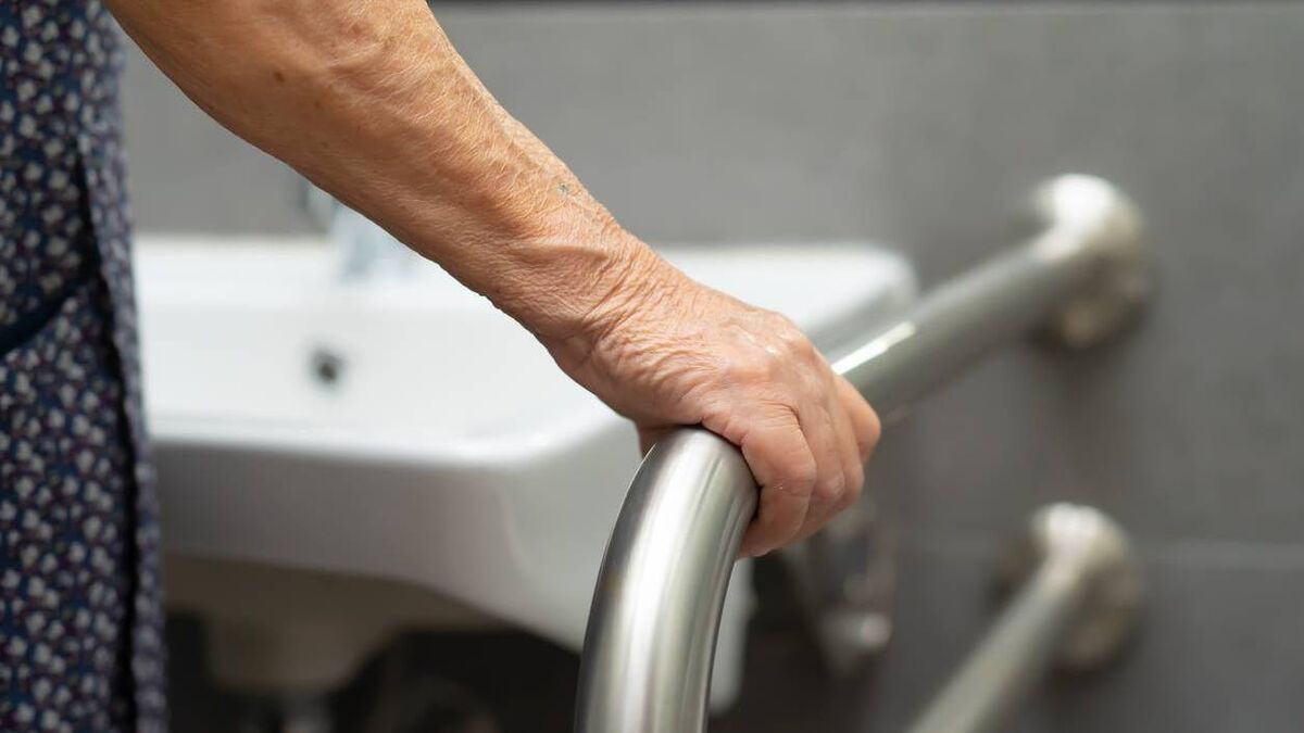 New cost of disability payment should not be means-tested, summit hears