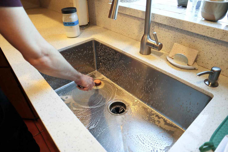 This $8 natural paste is the secret to a sparkly sink without the harsh ...