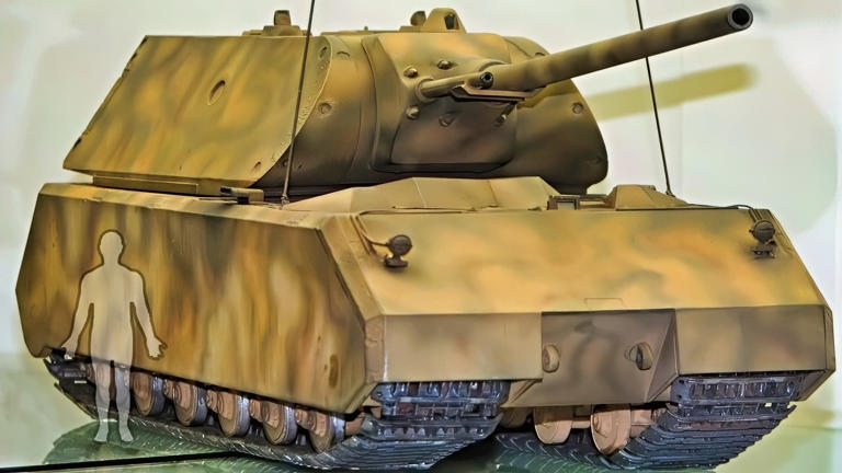 Hitler personally ordered Germany to build a 188-ton super-heavy tank ...