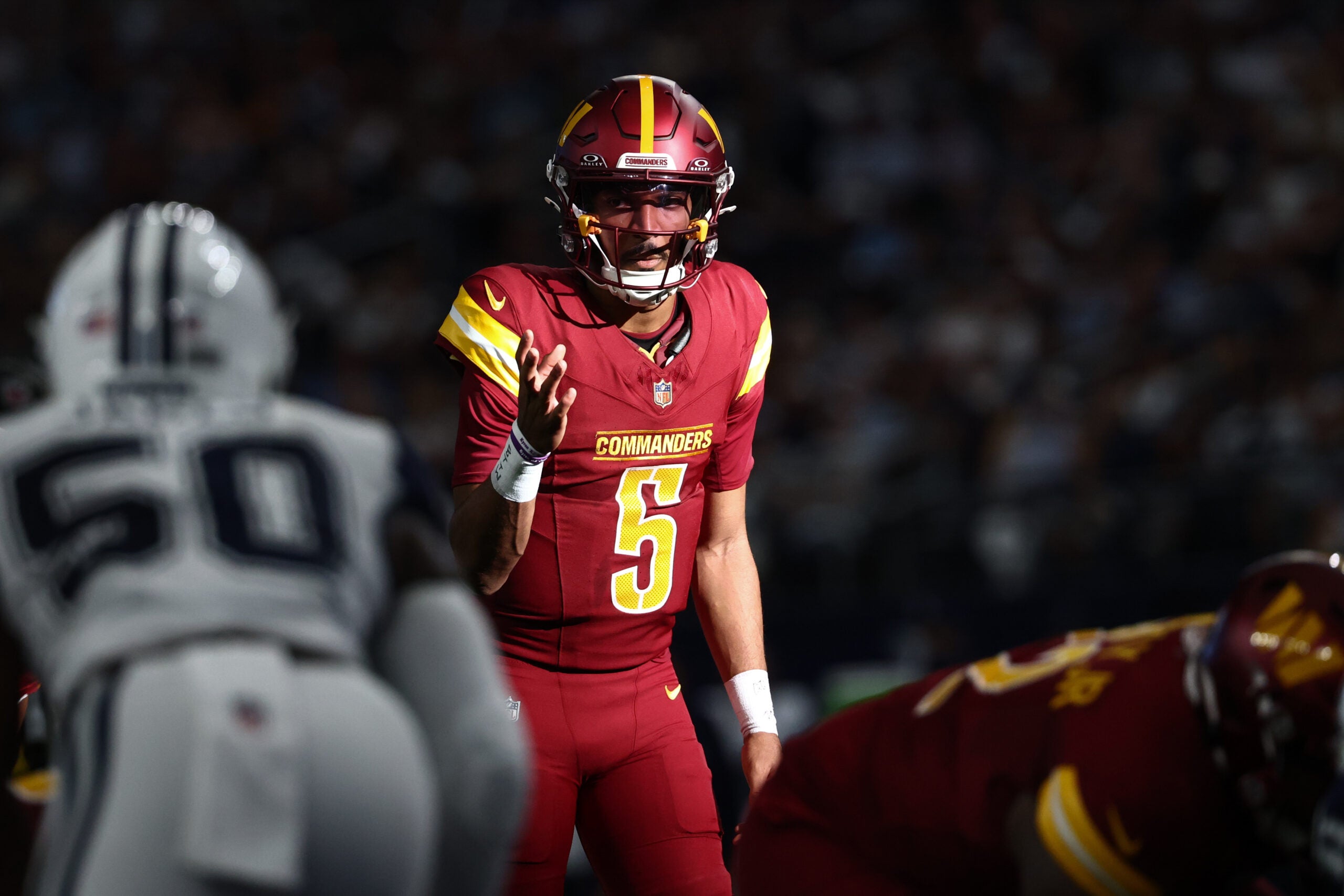 Jayden Daniels is next in line to partake in recent QB trend that will ...