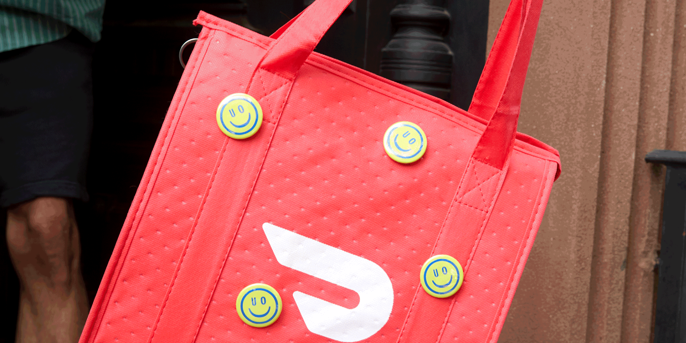 Urban Outfitters just launched on DoorDash, and my last-minute shopping ...