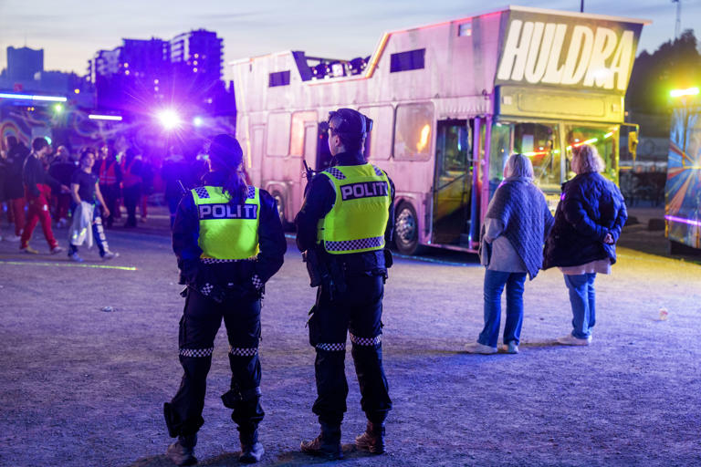 Politiet ønsker russen en fin start med sitt initieringsritual og en god feiring. Bildet er fra fjorårets russefeiring. Foto: Javad Parsa / NTB