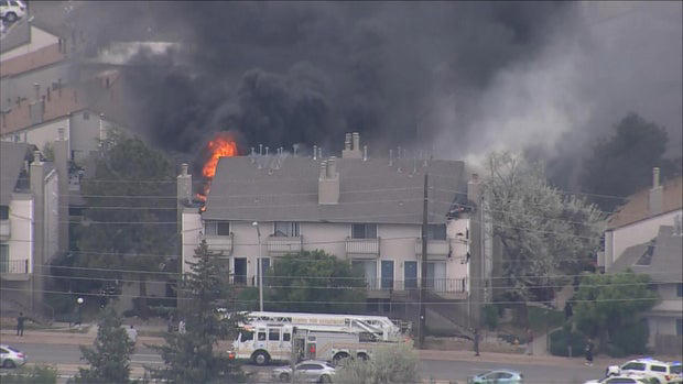 Apartment building catches fire in southeast Denver on Hampden Avenue ...