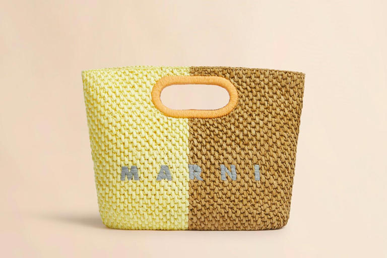 Marni カラフル かごバッグ マルニ“カラフル”ツートンカラーのラフィア織りバッグ、手書き風ロゴの