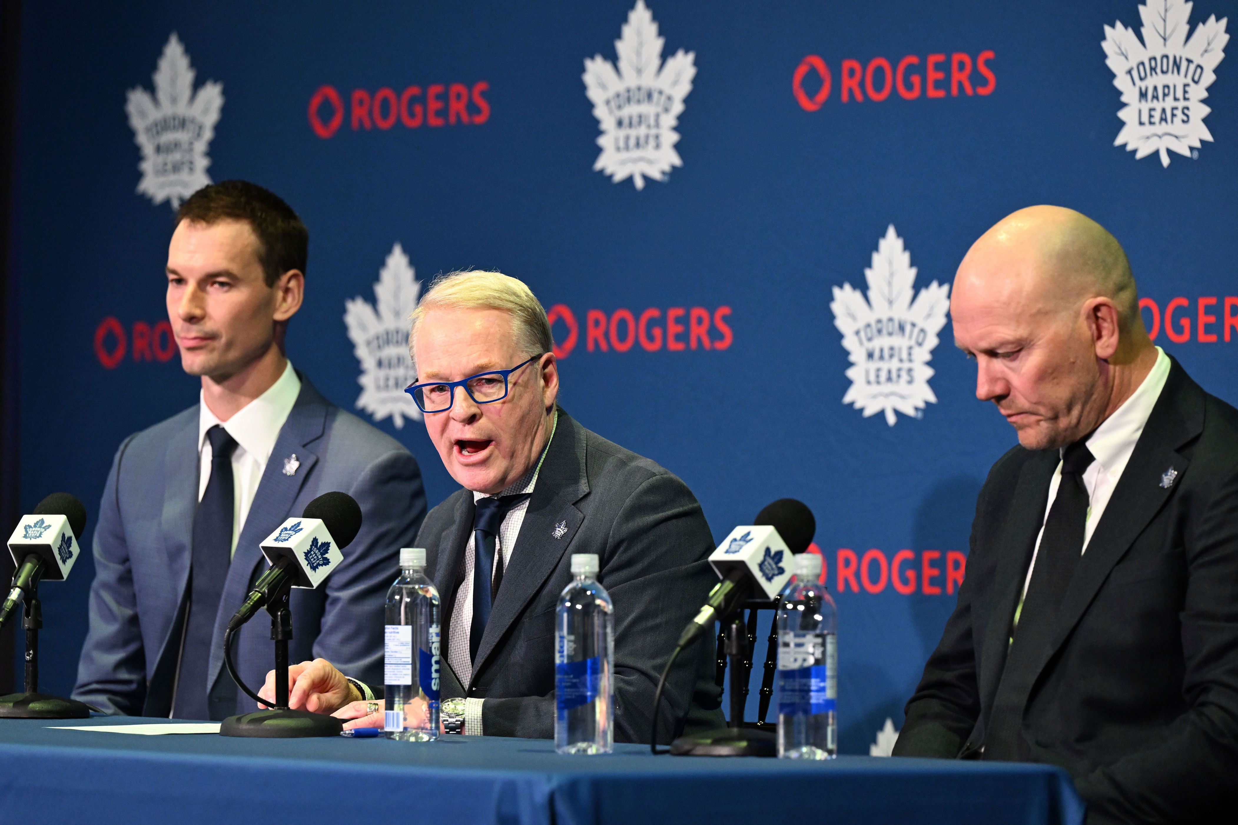 Maple Leafs cast wide net amid Toronto’s coaching hunt