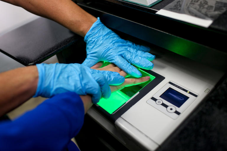 Battle Creek police resume fingerprint services