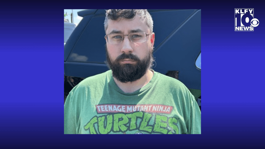 Scott man charged with child sexual abuse, animal cruelty