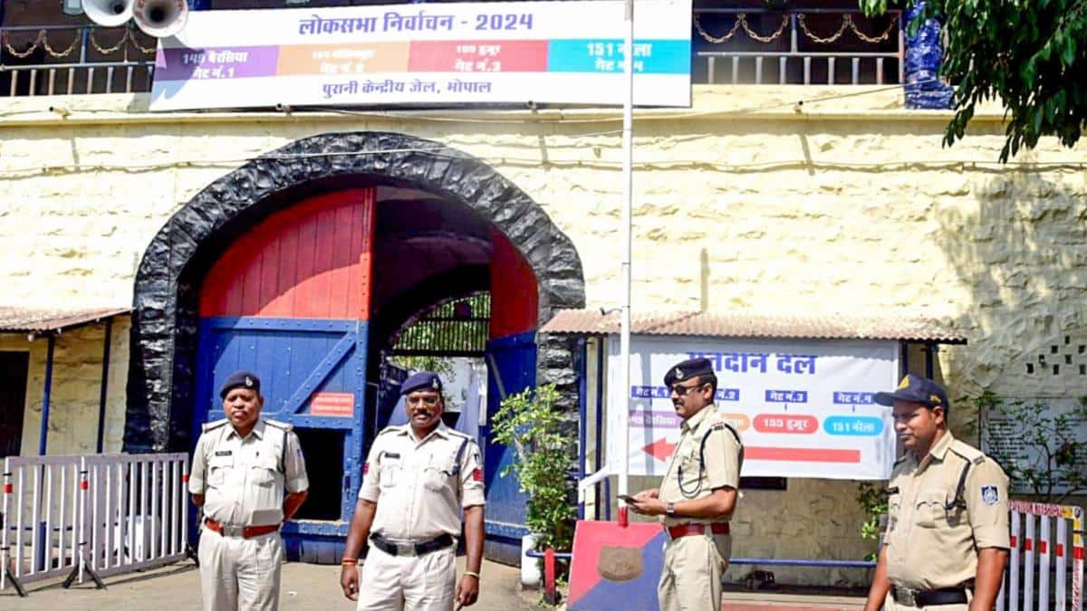 Six arrested after man beaten, paraded in Bhopal over 'love jihad ...