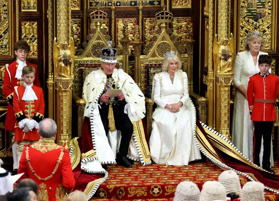 Fotogalería: el rey Carlos III y la reina Camilla deslumbran en el ...