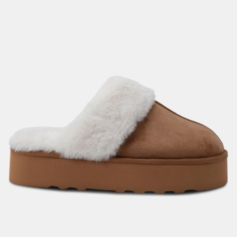 The hunt for the perfect winter 'door shoes' is over. These are it.