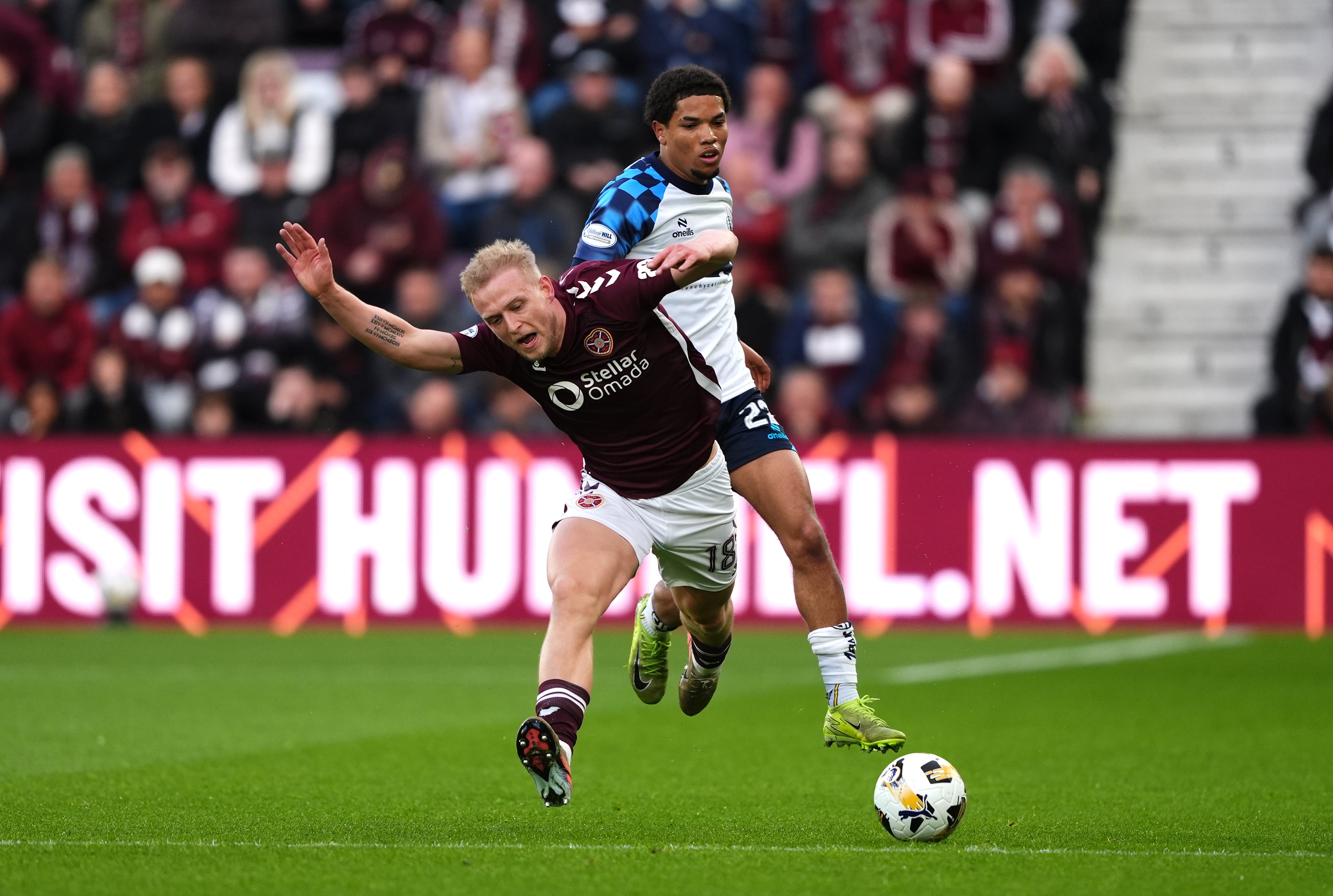 McInnes labels controversial penalty 'disgusting' after Celtic win
