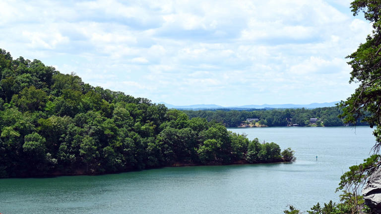 Virginia's 45-mile river trail offers idyllic paddling with Blue Ridge ...