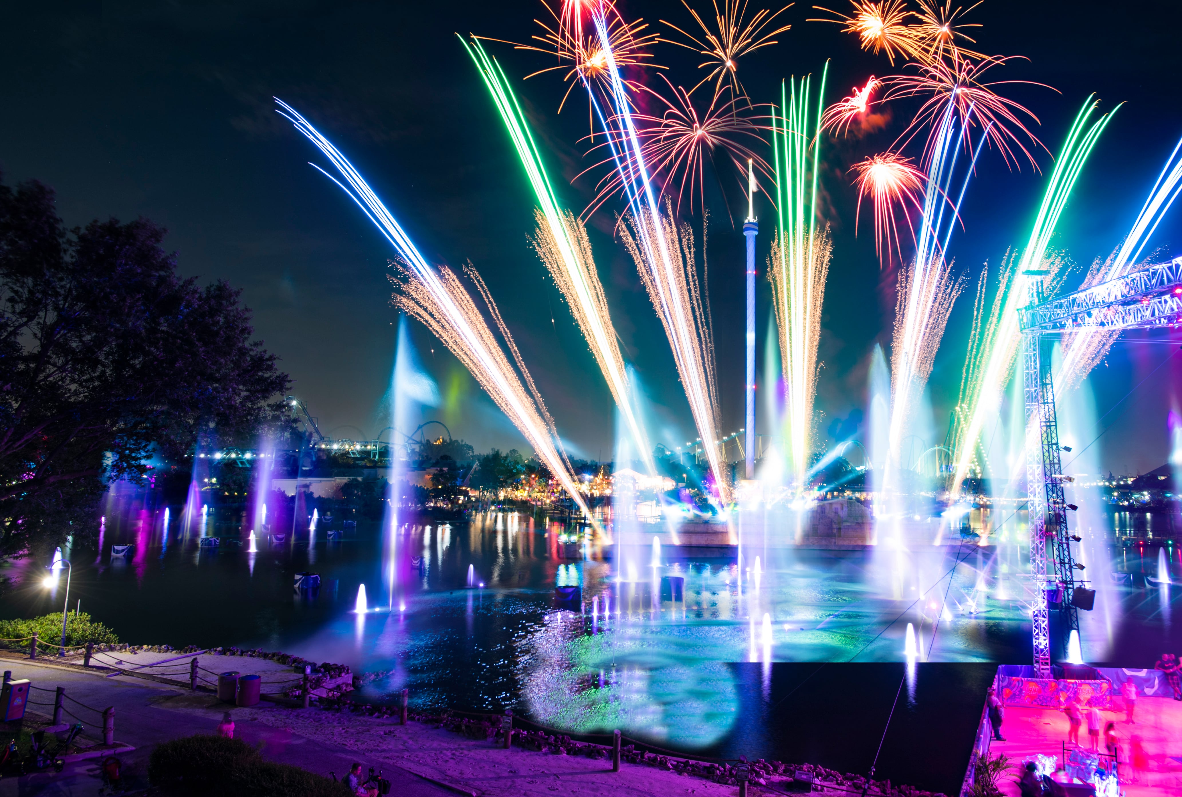 SeaWorld Orlando expands summer lineup with nighttime animal shows and ...