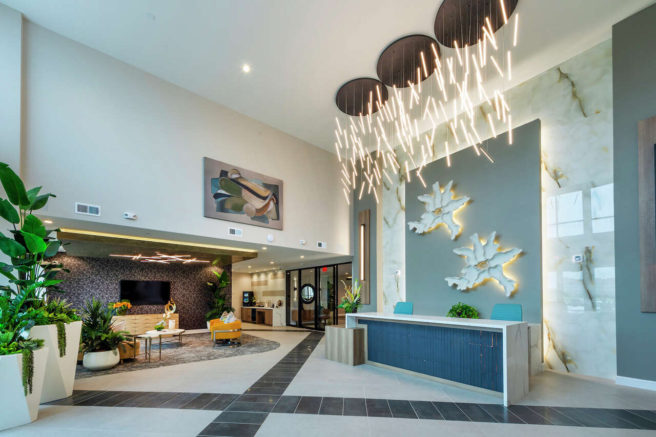 Stunning Urban Luxury Apartment Complex With Private Entrance image