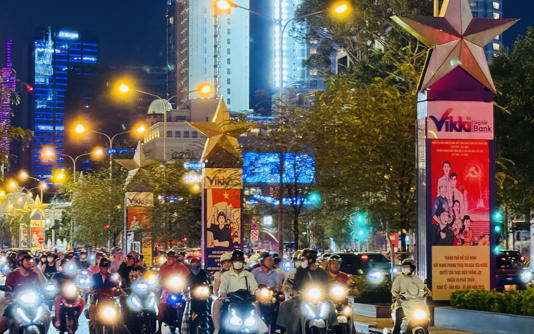 Sử dụng điện ở TP.HCM phá kỷ lục, vượt mức cao nhất 2025