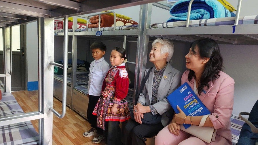 Thêm một mái nhà ở trường học cho vùng học sinh vùng cao yên tâm đến lớp