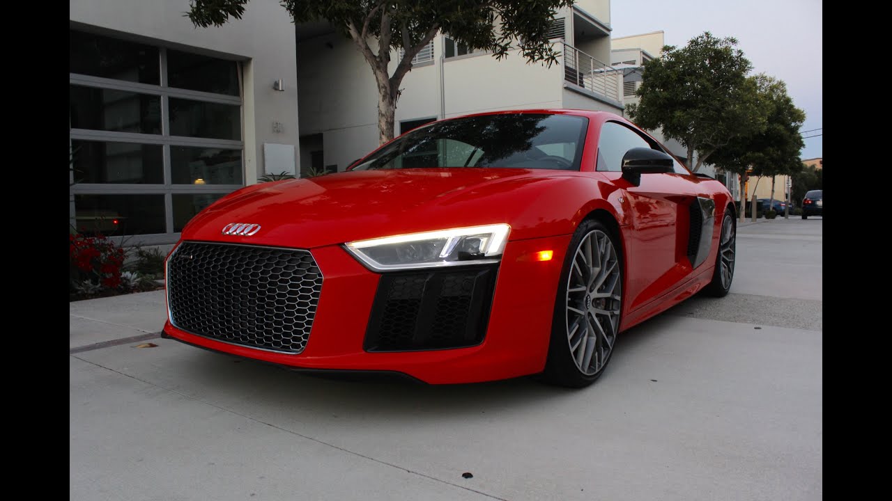 2017 Audi R8 V10 Plus walkaround