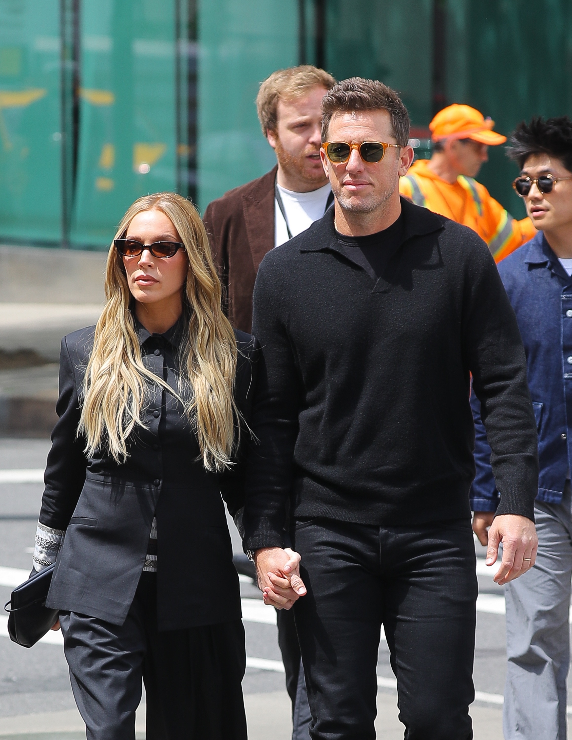 Alex Cooper, Matt Kaplan walk red carpet together amid rumors of ...
