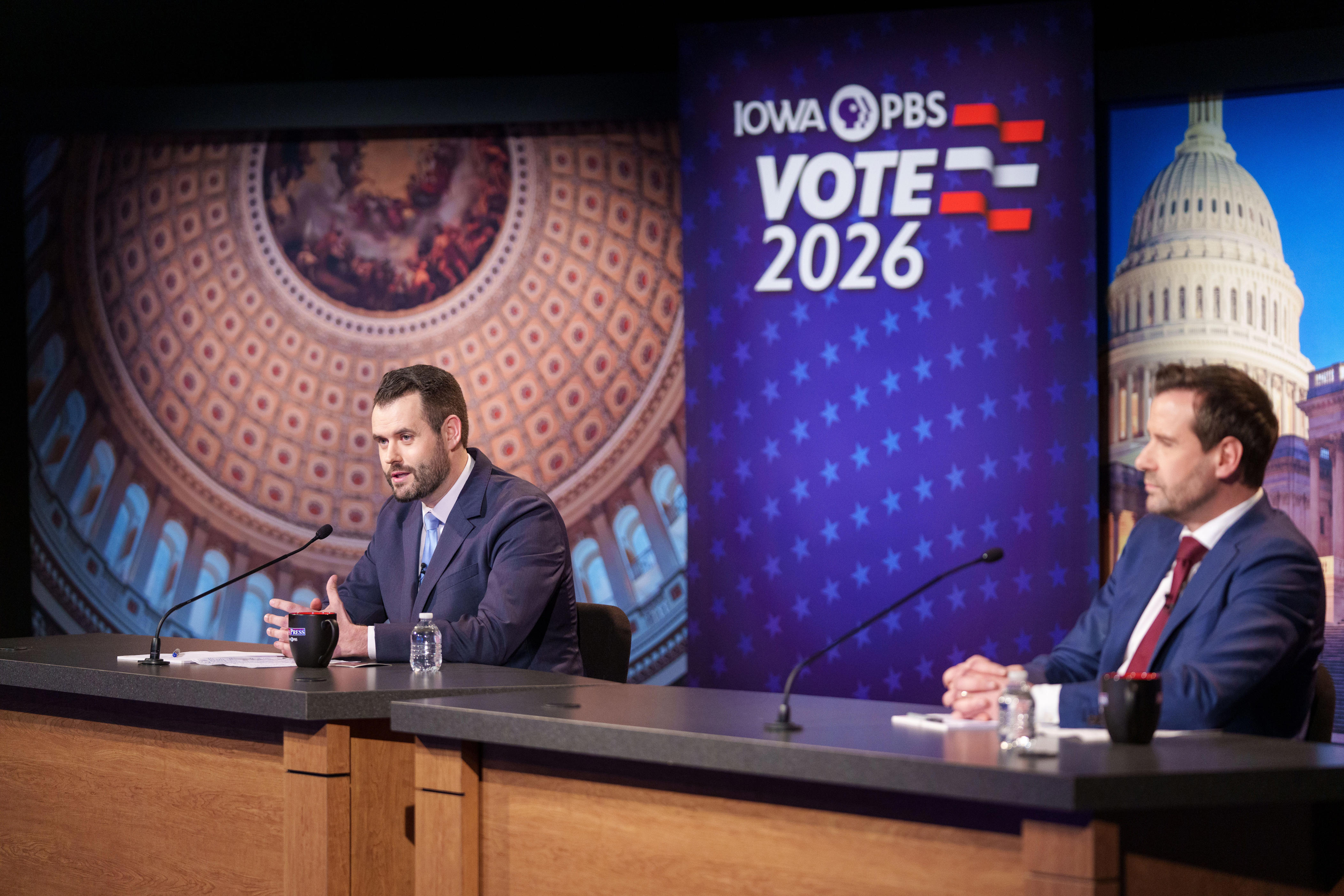 Iowa Democrats set to choose between two 'fighters' in Senate primary