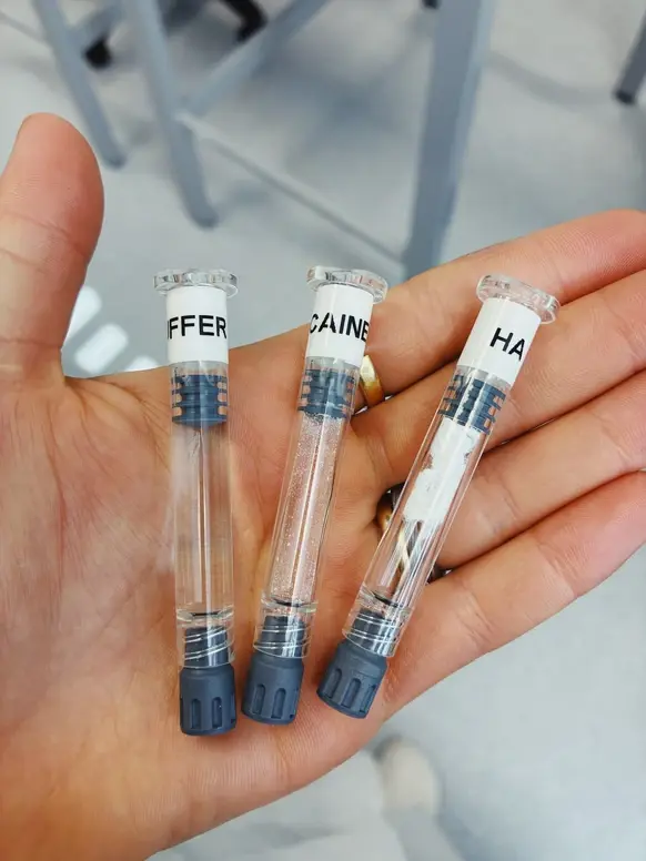 A 28 ans, j'ai reçu ma première injection et le résultat m'a surprise
