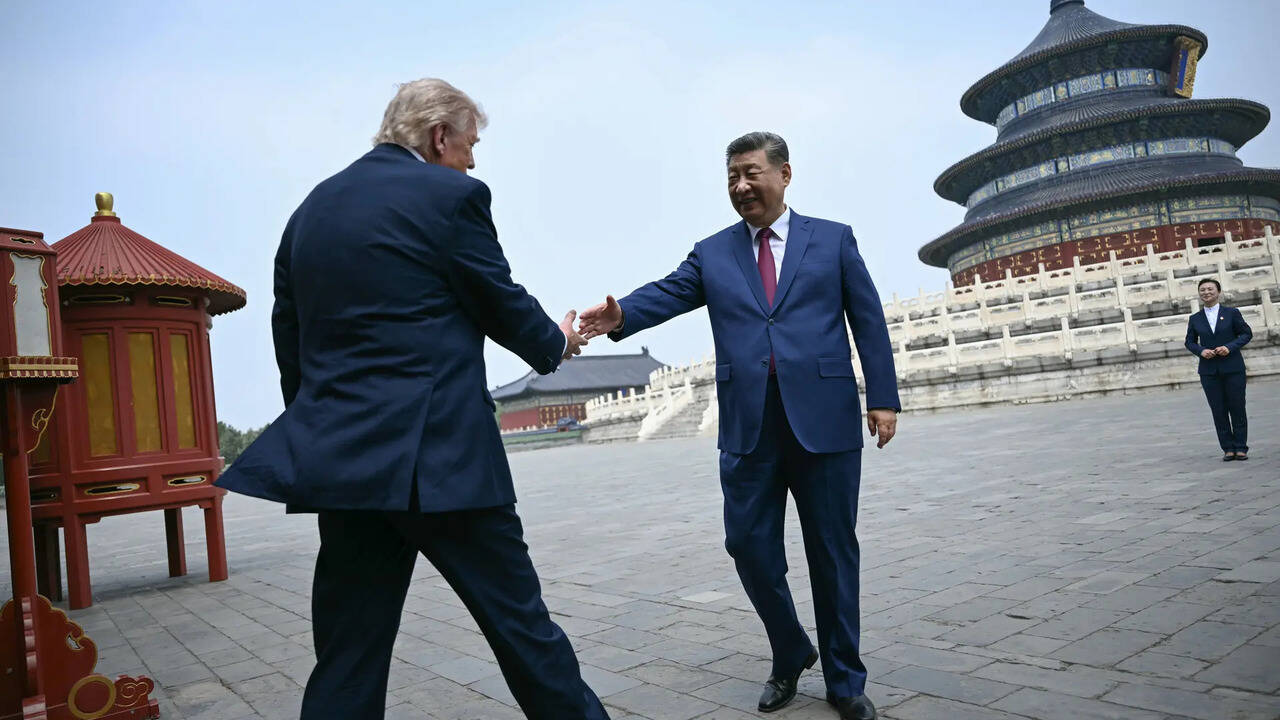 Trump and Xi meet amid tensions over Taiwan and trade during China summit