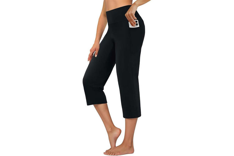 9 pairs of comfy travel pants I’m wearing on all my flights and road ...