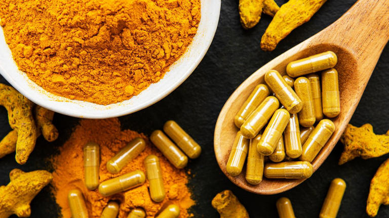 Are you overdosing on turmeric? 10 serious side effects you shouldn't ...