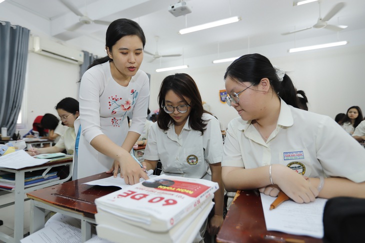 Gần 150.000 học sinh TP.HCM sẽ thi thử tốt nghiệp THPT