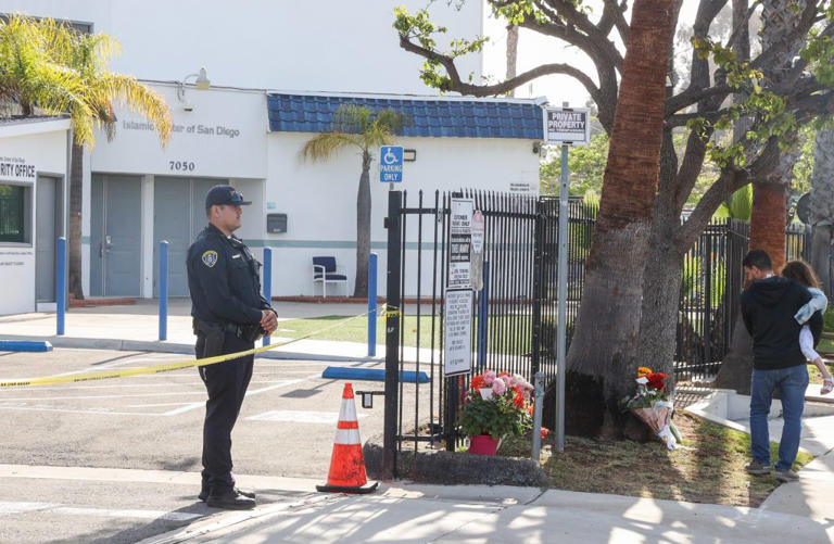 'Heroic' security guard and two community members who confronted ...