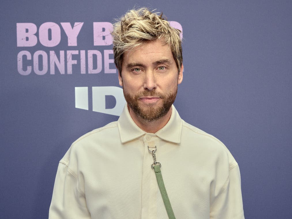 'Are we moving to Hoboken?' asks NSYNC star Lance Bass, after visiting ...