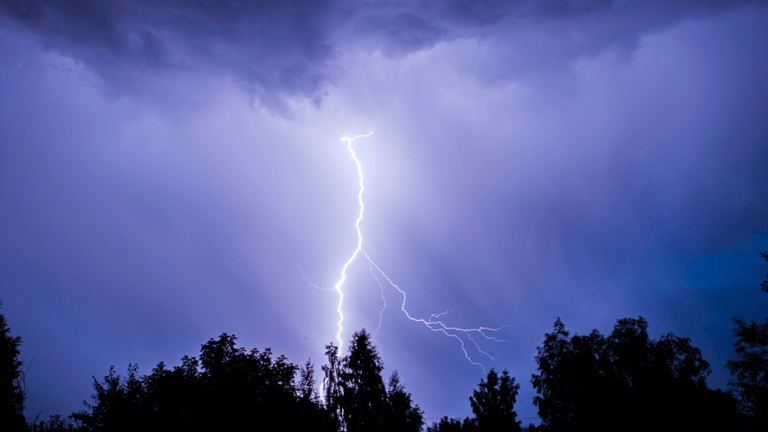 64,000 power outages reported in Kansas and Missouri after severe ...