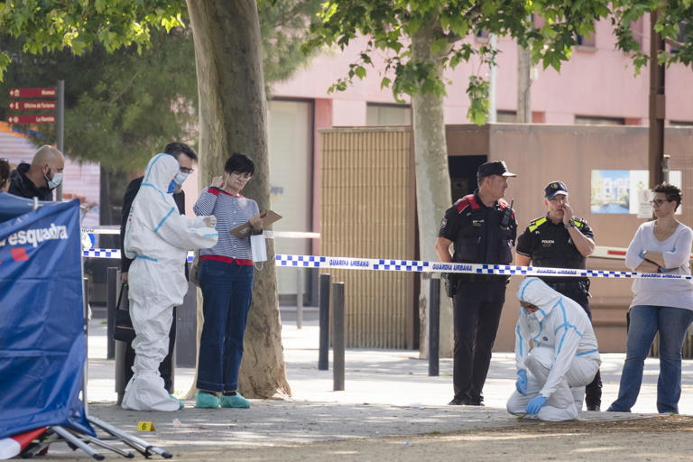 Detenido un hombre por matar a su expareja en plena calle en Figueres ...
