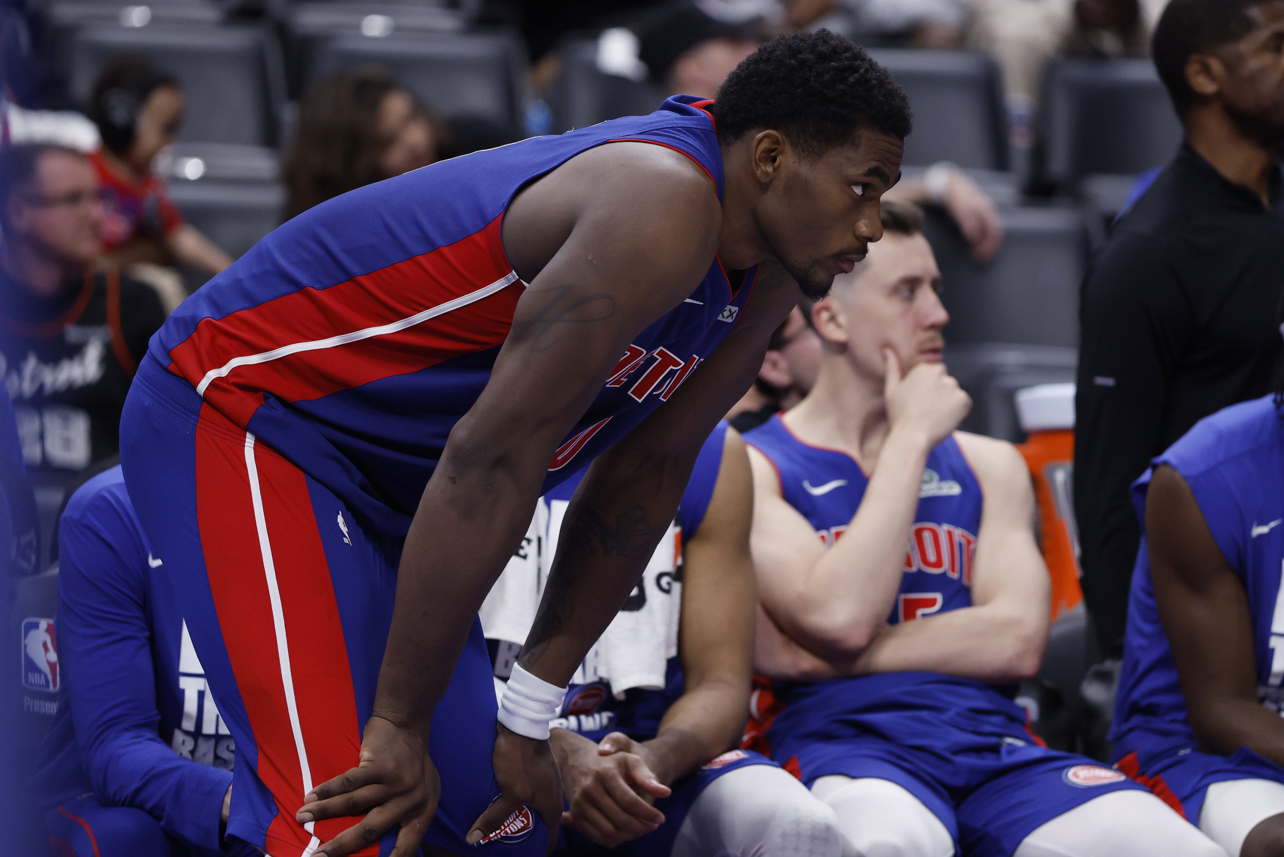Pistons' refusal to swing big culminates with embarrassing Game 7 loss at  home