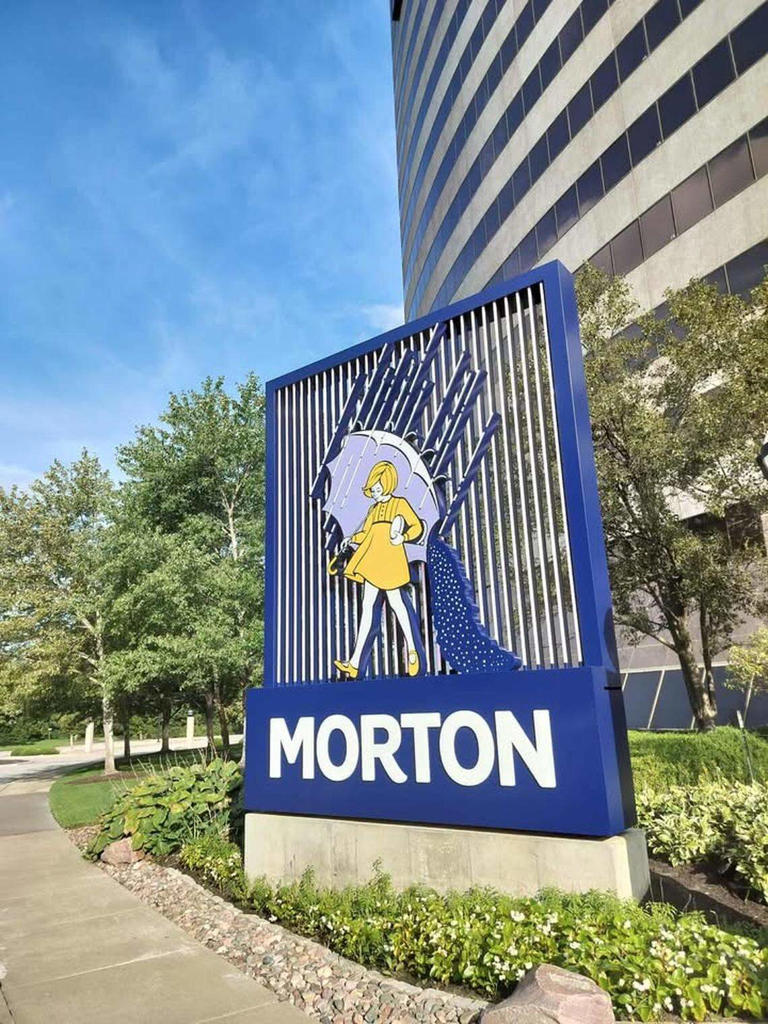 The sign goes up at new Morton Amphitheater and KC fans have already ...