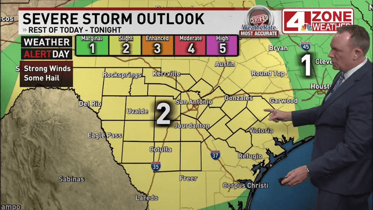 Severe thunderstorm warning: Hail, damaging winds and heavy rain possible