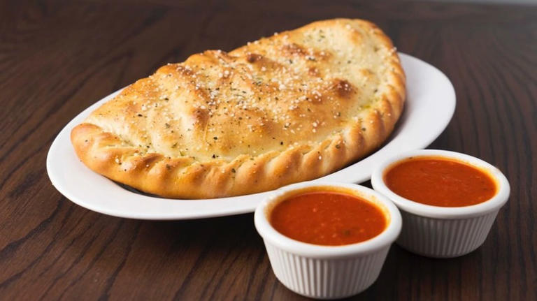 12 chains with honestly impressive calzones, according to reviews