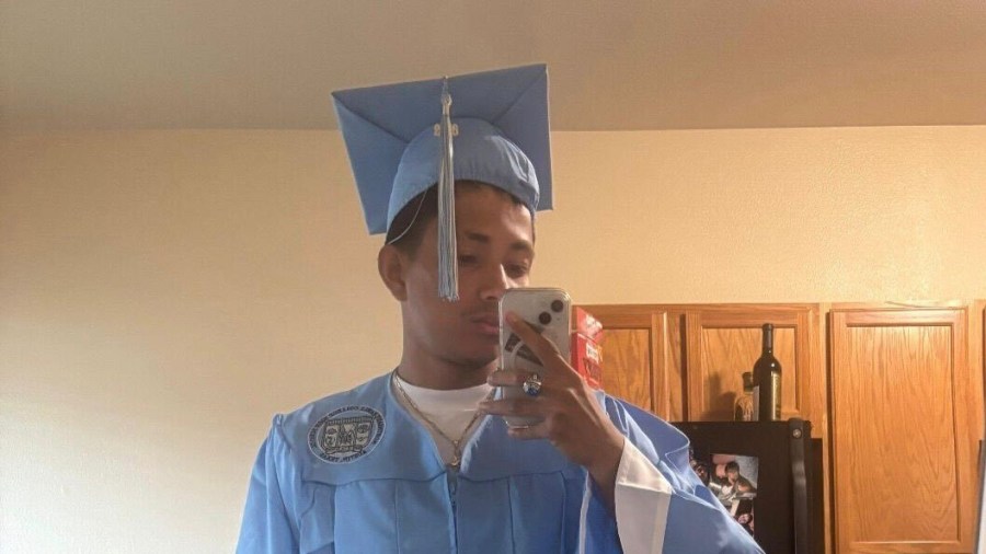 Texas high school senior takes final exam from ICE detention center